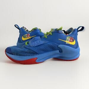 Nike  Men’s 7.5 Zoom Freak 3 NRG UNO Blue Green Athletic Shoes Sneakers